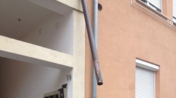 Kokošari ne kradu više samo perad, na meti su bakreni žljebovi, brončane statue po župnim uredima