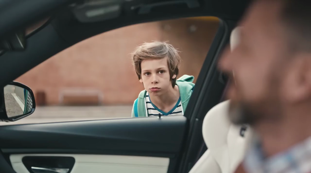 Ne smijete odrasti, govori duhoviti oglas za BMW M3 - čak ako ste i odgovoran i savjestan tata