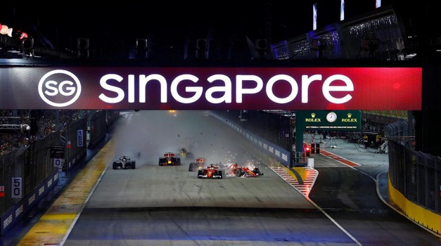 VIDEO: Vettelov krš i lom u prvome krugu, za Hamiltonovu pobjedu