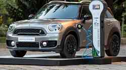 Prvi prizor: Mini Countryman S E s pogonom na četiri