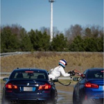 Butts nije baš bilo svejedno između dva M5 (foto: BMW Group press)