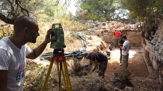 VIDEO: Senzacionalno otkriće na Korčuli, otkrivena karika koja nedostaje na najstarijem pisanom dokumentu u Hrvatskoj, starijem i 1400 godine od Bašćanske ploče