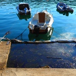 Video i foto galerija: Tirkizno more postalo crna mrlja - nafta u Raškom zaljevu otjerala turiste, uništila posao ribarima, školjkarima, izavala ekocid (foto: romeo ibrišević)