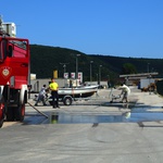 Brod Fidelity ispustio je naftu u Istri, a već 7 dana nitko se ne pita što je s ukrcanim kravama koje očajnički zavijaju (foto: romeo ibrišević)