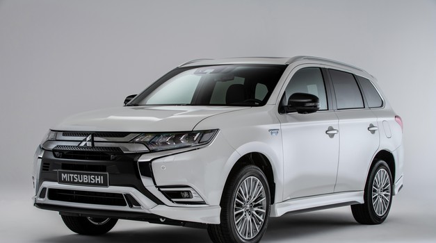 Ubojica dizelskih SUV automobila zove se Mitsubishi Outlander PHEV, jer na njega se plaća mizeran porez za razliku od dizelaša koje država progoni