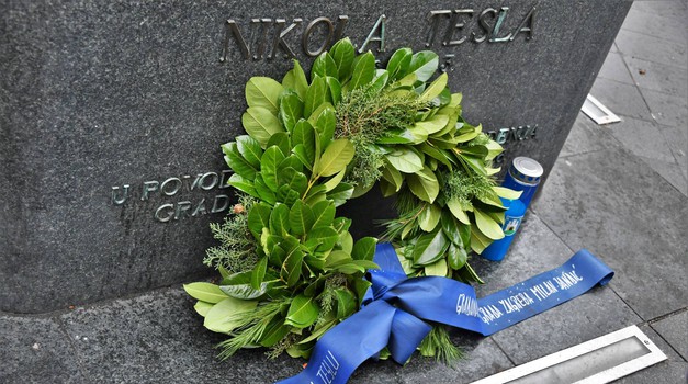 Gradonačelnik Bandić obilježio godišnjicu smrti Nikole Tesle