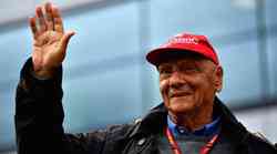 U 71. godini preminuo legendaran austrijski F1 prvak Niki Lauda, završio je buran život u miru u snu, a živio je sto na sat i bio je poput mačke s 9 života