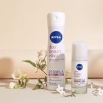 NIVEA Beauty Elixir deomilk Fresh sprej i roll-on prvi je dezodorans s dragocjenom mliječnom esencijom koji hidratizira kožu i vraća joj prirodnu ljepotu (foto: Nivea promo)