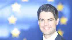 166 milijardi eura pod nadzorom Karla Resslera, najmlađeg ikada glavnog pregovarača za proračun EU, a zalagati će se da ne bude zapostavljenih
