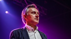 OBA SU UZLETJELA! Milanović je pobijedio, no danas je veliku pobjedu ostvario i Miroslav Škoro u čijem je stožeru proključalo. Pokisli Plenković, Kolinda i njihova družina