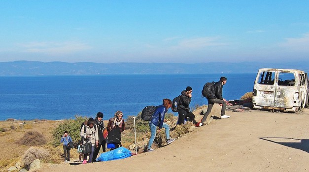 Erdogan ostvaruje prijetnje, propušta migrante na granicama s Grčkom i Bugarskom. Gotovo milijun izbjeglica sprema se prema EU. Atena zatvara granicu