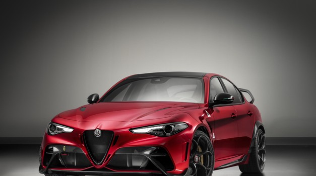 Alfa Romeo Giulija Veloce GTAm posebna je zvijer s 540 konja - ona je cuore sportiva u ekskluzivnoj i limitiranoj ediciji od samo 500 primjeraka iz lombardijskog središta paprenih oktanskih virusa