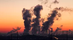 400.000 Europljana godišnje umre zbog zagađenosti zraka, zatvorene tvornice i manje vozila na cestama, zbog corone uvelike će smanjiti i broj stradalih od NOx...