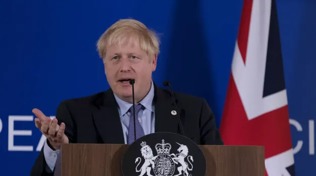 Ono što je dozvoljeno Borisu Johnsonu nije i Novaku Đokoviću, britanski premijer tulumario je s njih 50, a zabranio okupljanja za njih više od 10