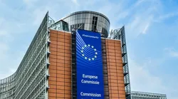 Europska komisija predstavila detaljan plan i vremenski okvir za koordinirano ukidanje mjera protiv koronavirusa