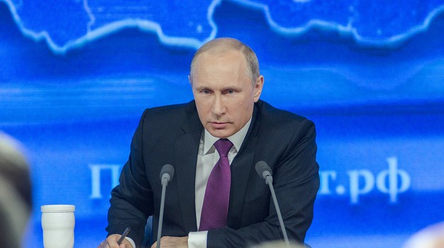 (VIDEO) Novinar CNN-a primijetio je nešto neobično u Putinovom govoru: on to NIKAD nije učinio