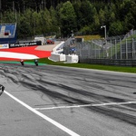 U Austriji se vozila spektakularna utrka kakve dugo nije bilo, Dovizioso pobjedio i šokirao poslodavca najavivši odlazak iz Ducatija (foto: Michelin, Dorna)