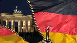 Angela Merkel želi uvesti "laganu karantenu" u Njemačkoj