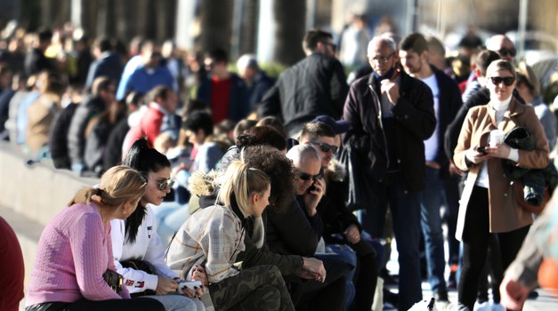 Nima Splita do Splita i tko im što more - sunčana Riva danas