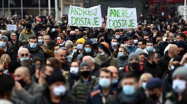 Hrvatska je fenomen, štrajkaju poduzetnici, a ne radnici - očekuje se i 25.000 prosvjednika protiv loših i diskriminacijskih mjera Vlade