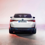 BMW i4 - Od 0 do 100 u 4 sekunde uz 590km električne autonomije (foto: BMW)