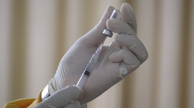 Čelnici EU-a traže raspodjelu 10 milijuna doza cjepiva “u duhu solidarnosti”
