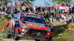 "Baba roga Hyundai" s Thierry Neuvilleom nakon prvog dana vodi ispred nadirajućeg  Sébastiena Ogiera u Toyota Yaris WRC koji je danas "ulovio" 600. pobjedu na brzincu