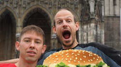 Hamburger je to bolji što se više "uflekate i usvinjite" i nije neka šteta kad je riječ o dobrom zalogaju