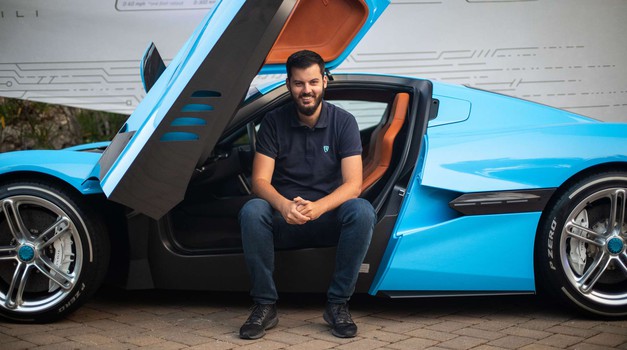 Nevera već ima 16, a Rimac oduševljen svjetskim recenzijama, posebice onom BBC-a i njihove kultne platforme Top Gear koja je za Neveru koristila najčešće riječ SENZACIONALNO