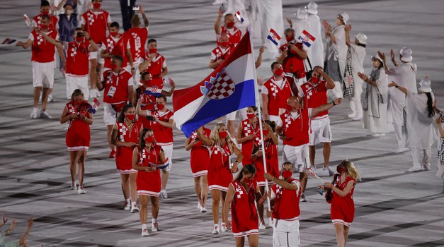 Sretno Sandra, Josipe, Martine, vaterpolisti... IDEMO HRVATSKA!!! Neka Igre krenu! Mogli bi i do 10 medalja, tako tvrde Amerikanci