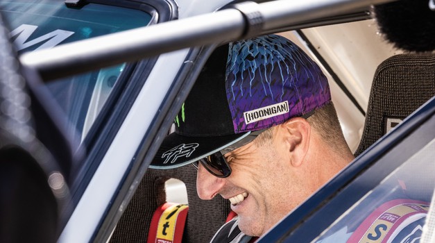 Ken Block - nije više u Fordu, a ni u Subaruu, pogodite koji sad brend drifta ...