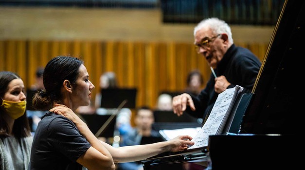 Prvi ovosezonski koncert Simfonijskog orkestra Muzičke akademije Sveučilišta u Zagrebu, Alumni 100 ove će se subote održati u sklopu ciklusa Lisinski subotom. 100. godina Muzičke akademije Zagreb