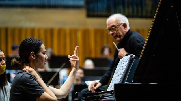 Prvi ovosezonski koncert Simfonijskog orkestra Muzičke akademije Sveučilišta u Zagrebu, Alumni 100 ove će se subote održati u sklopu ciklusa Lisinski subotom. 100. godina Muzičke akademije Zagreb