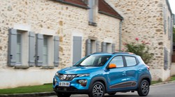 Električni auto svima, a ne samo njima!  To je Dacia Spring koja se svijećom traži, koja stoji uz poticaje i manje od 80.000 kn
