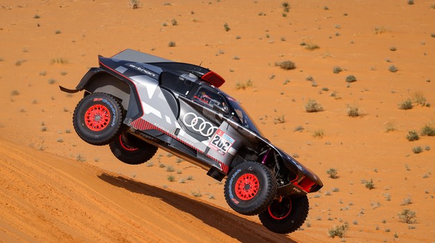 #202 Sainz Carlos (spa), Cruz Lucas (spa), Team Audi Sport, Audi RS Q e-tron, Auto FIA T1/T2, action during the Stage 3 of the Dakar Rally 2022 between Al Qaysumah and Al Qaysumah, on January 4th 2022 in Al Qaysumah, Saudi Arabia - Photo Florent Gooden / DPPI