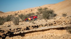 Prodrive, Audi, pa Toyota - Argentinac Teranova slavio ispred Ekstroma i Al Rajhija u 6. etapi Dakara