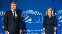 Roberta Metsola na svoj 43. rođendan postala nova predsjednica Europskog parlamenta, a na izboru joj čestitao među prvima i Andrej Plenković