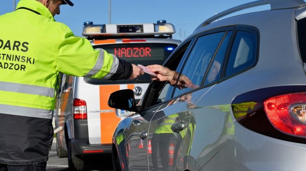 Odzvonilo papirnatim vinjetama na SLO autocestama - stigle su elektronske, a cijene su iste kao i lani