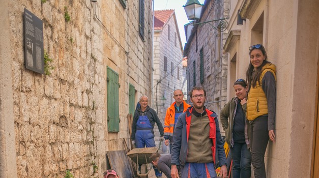 OTKRIVENI rimski mozaici u Starome Gradu na otoku Hvaru, u UNESCO zaštićenoj povijesnoj jezgri