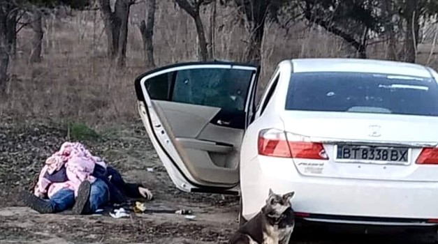 I psi plaču u Ukrajini! Rusi ubili domaćina koji je išao u ljekarnu, suprugu i dvije kćeri su ranili u vatrenoj potjeri