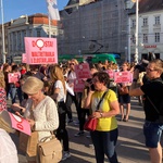 - ŽENSKA PRAVA HOĆE! Večeras PRAVDA za Žene, Kćeri i Unuke, kazala je Severina i žaoku odaslala prema Željki Markić za koju tvrdi da je vođa sekte koja zagovara ono što nema veze sa životom (foto: Renata Ivanović)