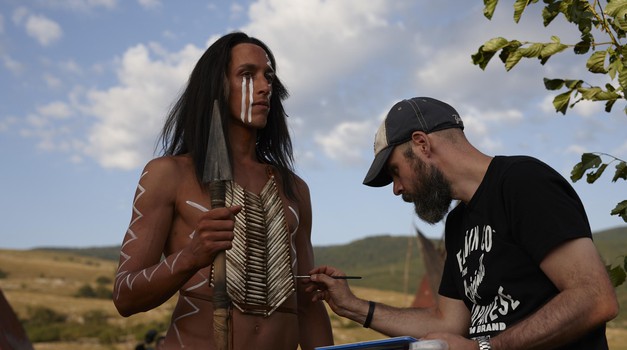 Bio je heroj našeg djetinjstva, a sada će ga 'preseliti u vječna lovišta', filmovi o njemu rađeni su u koprodukciji Jadran filma