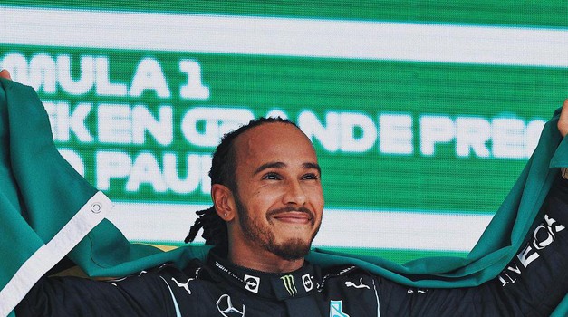 Lewis Hamilton poludio u naletu bijesa: "Uopće se ne sjećam što sam rekao"! Gunđao jer nije bio zadovoljan strategijom momčadi