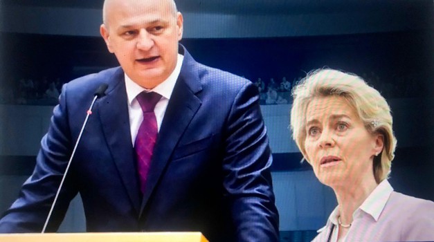 Tražili Sinčić i Kolakušić, a sad joj naredio EU Sud! SMS poruke s Pfizerom mora iznijeti na sunce, ako ne milom onda sudskom odlukom!