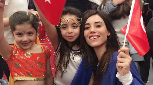 Srceparajuće: zvijezda turskih serija, Miss Turske 2000., poznata i kod nas, nestala u potresu