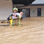 Fotografije od kojih srce boli, u cijelom ovom užasu i vijest sa sretnim završetkom: vatrogasci uspješno evakuirali 22 djece iz vrtića u Mengešu (foto: Facebook/Prostovoljno gasilsko društvo Mengeš)