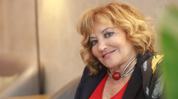 Tereza Kesovija morala je odgovarati na neugodna pitanja i gotovo se javno braniti: “Tko može graditi kuću bez kredita?!