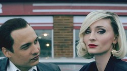 Prekinuli su prije jedva mjesec dana, a ona je već uhvaćena u strastvenom zagrljaju drugog (FOTO)