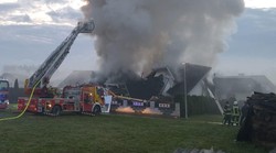 Eksplozija u Trbojama: srušila se stambena zgrada, požar se još gasi