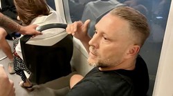 Premlaćena tinedžerica je heroj i nek' mi se jave njeni roditelji i dobiti će značajnu nagradu za hrabro ponašanje svoje kćeri